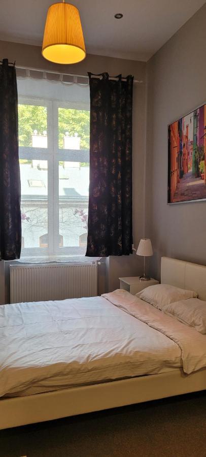 Tlc Apartments Cracow Краков Экстерьер фото